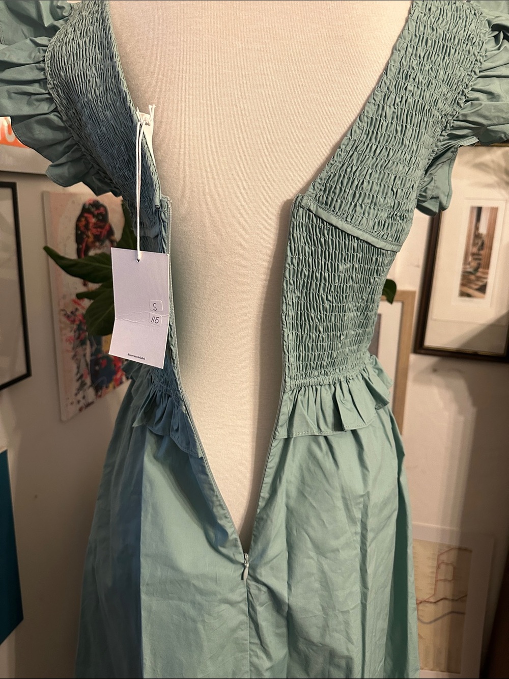 Aureum Robin Smocked Flutter Sleeve Midi Dress in Sage Small NWT - Picture 11 of 16